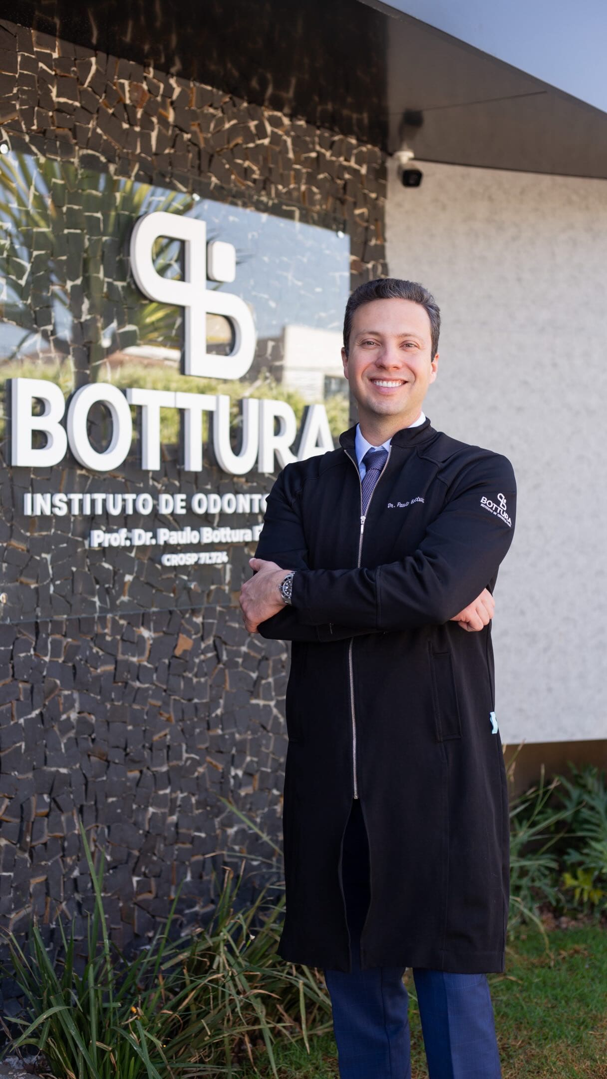 Dr. Paulo Bottura